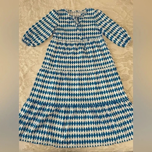 Dresses & Skirts - Diamond Shape Printed Midi Dress